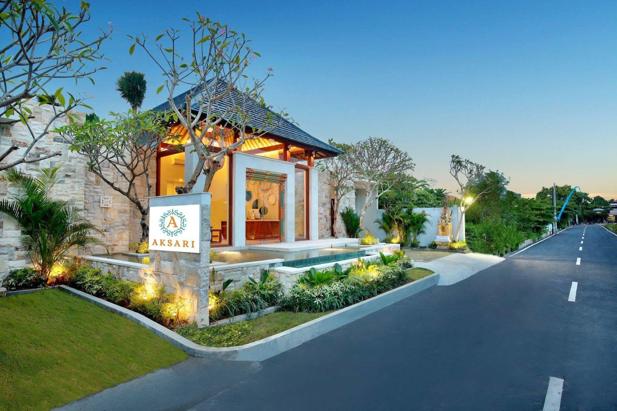 Aksari Villa Seminyak Exterior foto